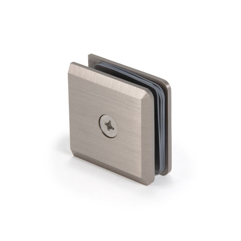 FHC FHC Heavy Duty Beveled Wall Mount Clamp - Center Hole Application CBUC4BN